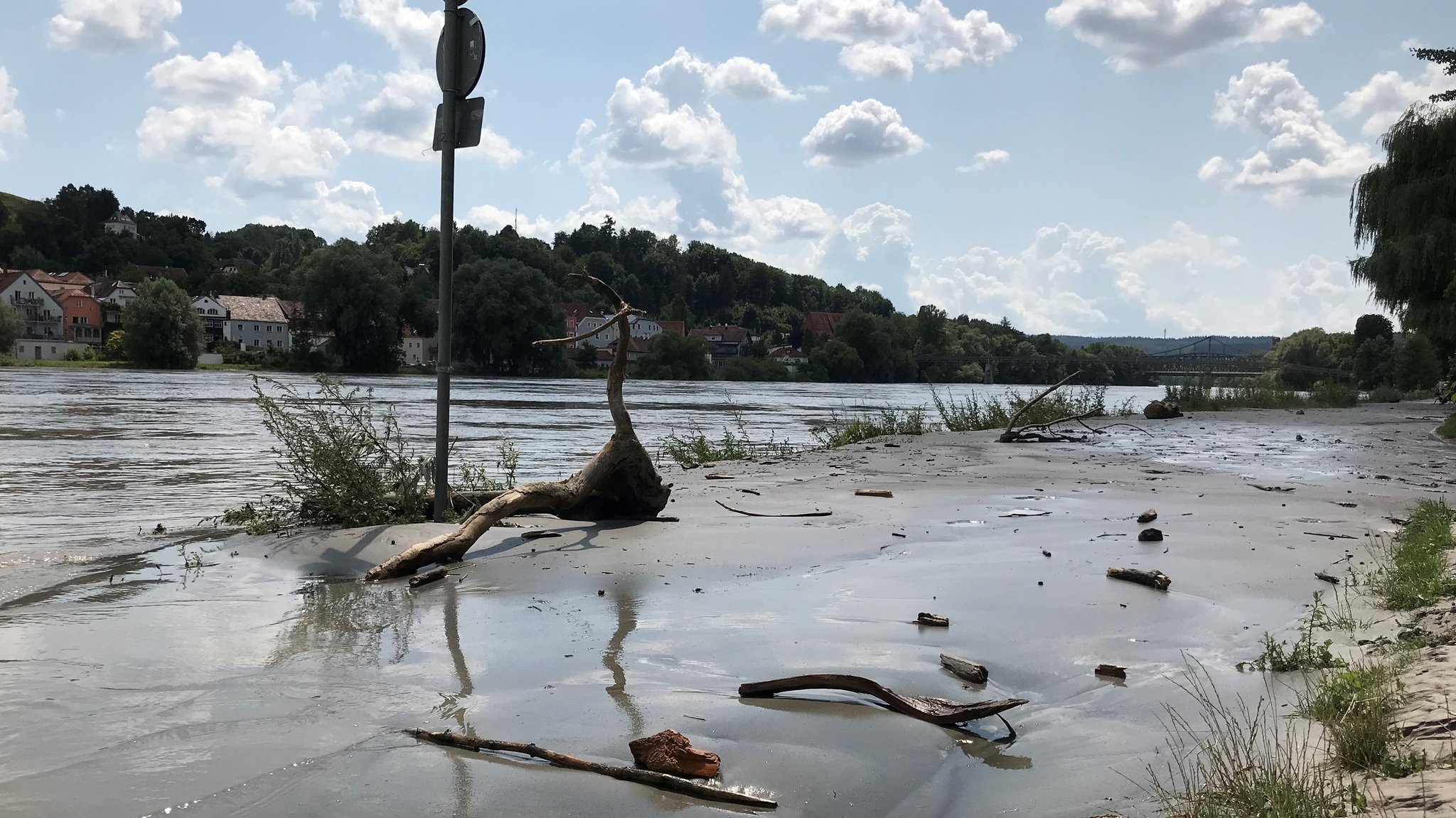 In Passau sinken die Pegel von Donau und Inn wieder