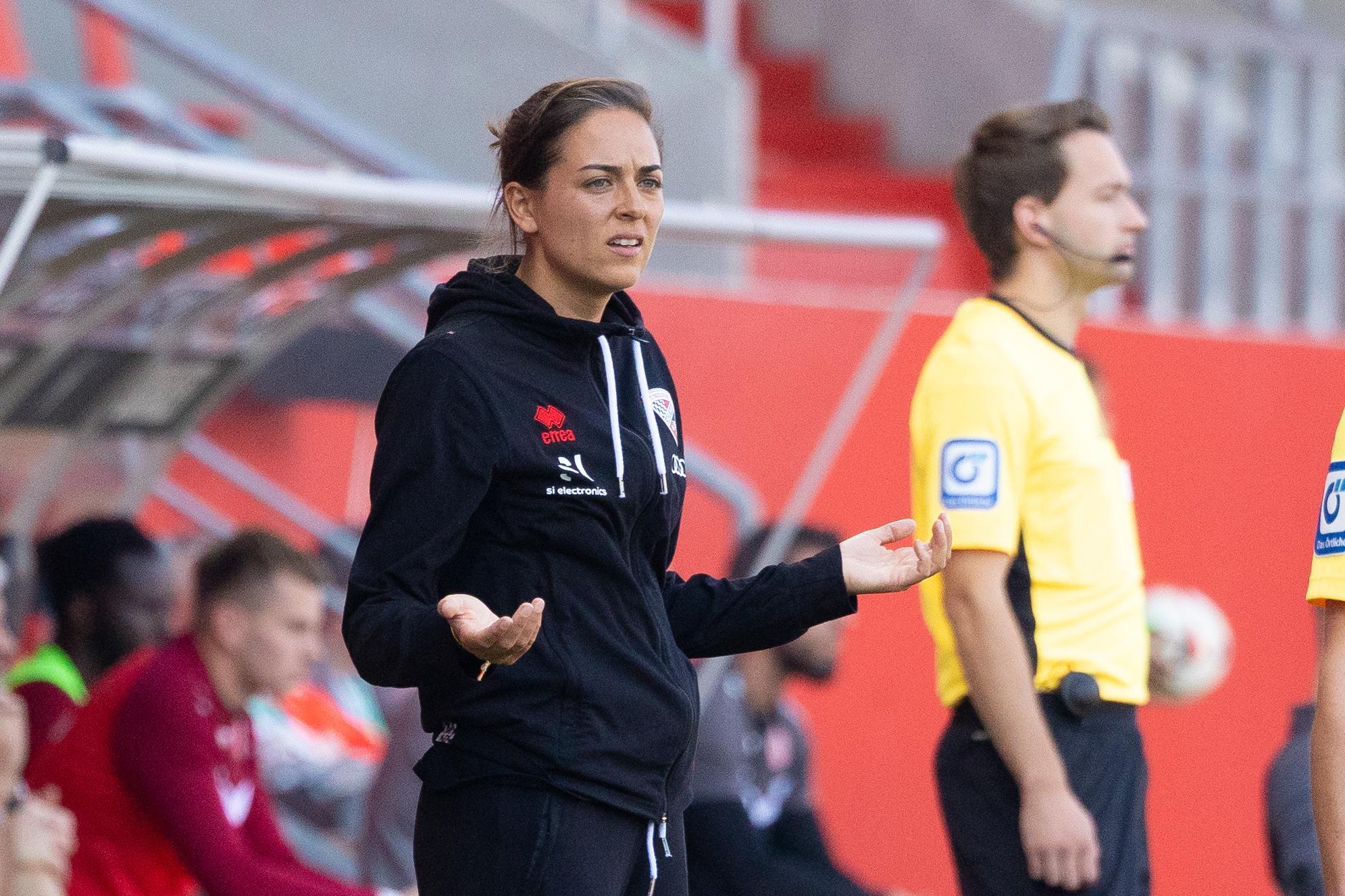 Fragende Blicke bei FCI-Coach Sabrina Wittmann