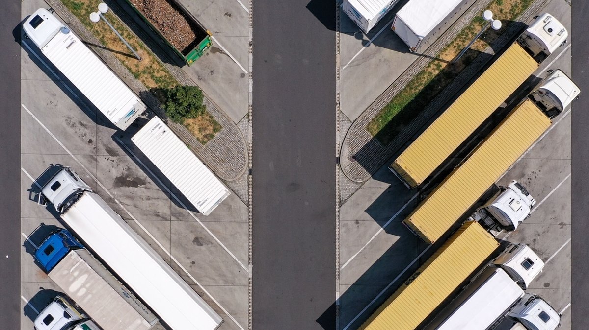 LKW-Fahrer-Mangel: Zwischen Lohndumping und Bürokratie