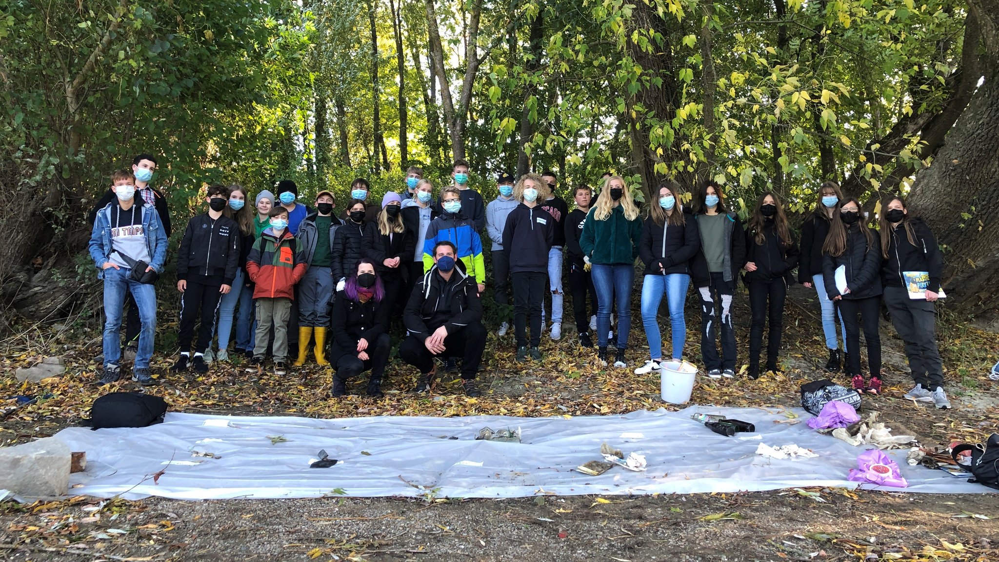 Foto der 8. Klasse der Angela-Fraundorfer-Realschule Aiterhofen 