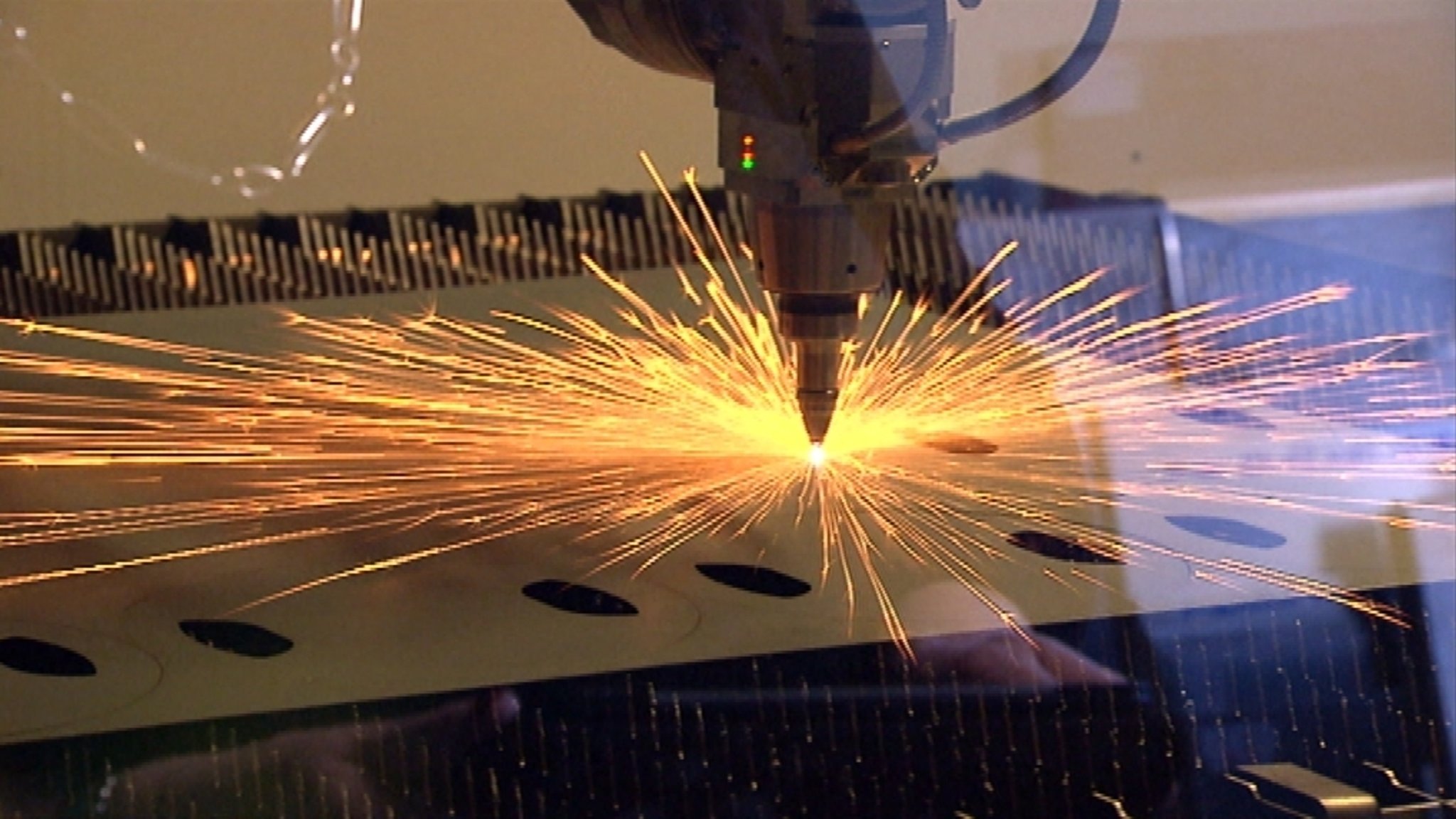 Metallverarbeitung (Symbolbild) 