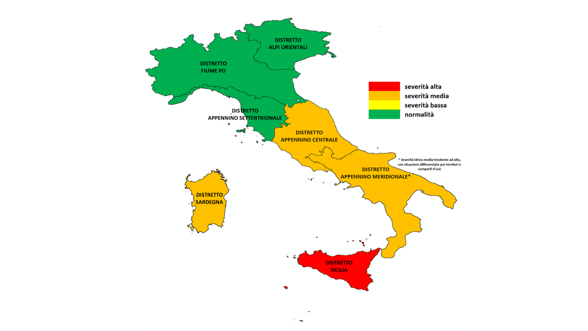 Eine Karte zur Schwere der Dürre in den italienischen Regionen. In Mittel- und Süditalien ist für drei Regionen die zweithöchste Warnstufe ausgerufen, in Sizilien die höchste. (Stand 06.08.)