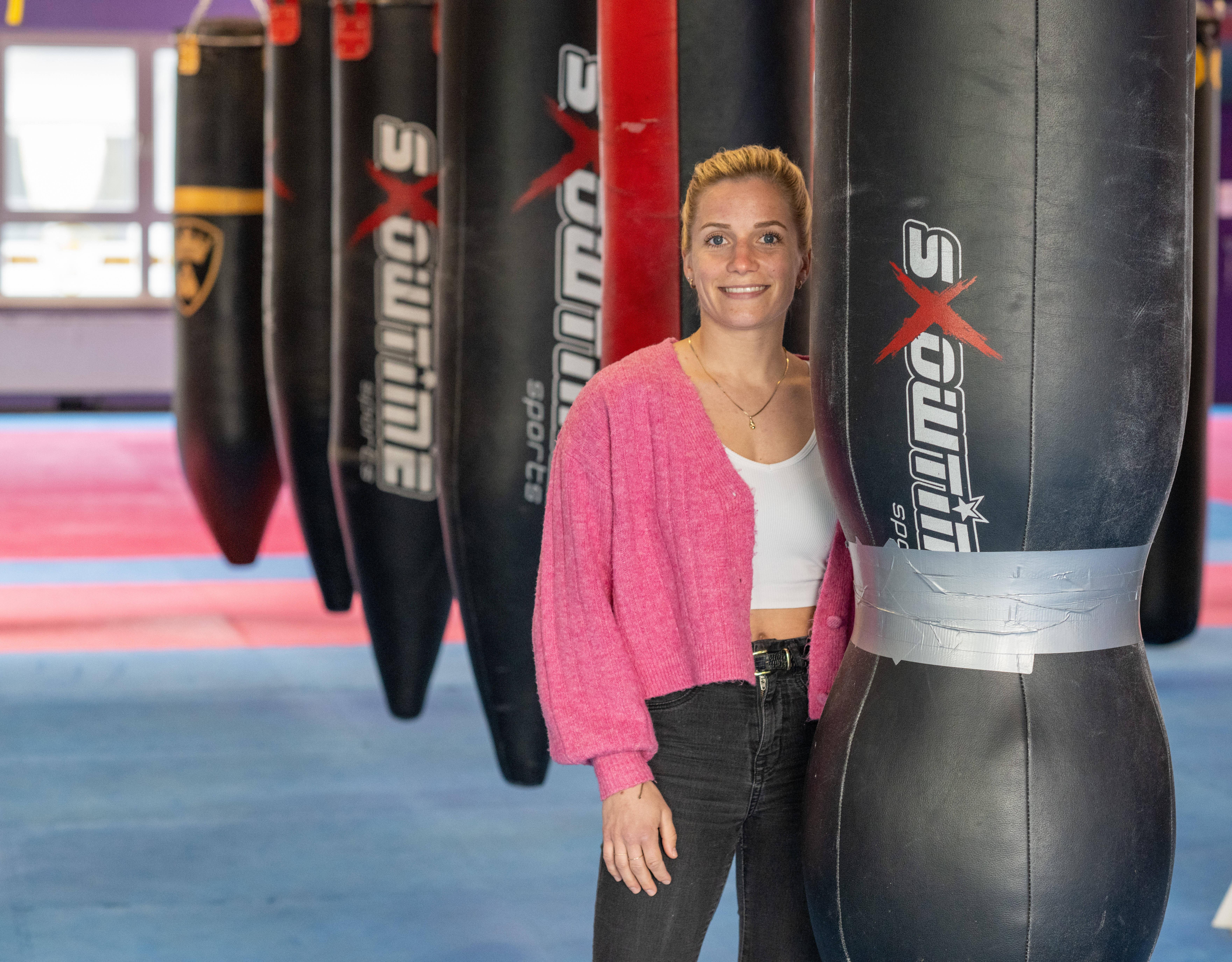 Box-Weltmeisterin Tiny Tina greift nach dem letzten Titel