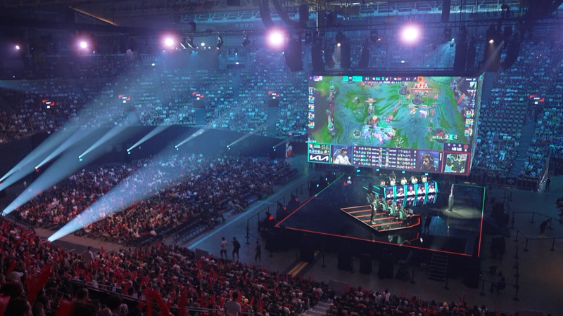 E-Sports in der Olympiahalle League of Legends | Bild: Bayerischer Rundfunk 2024 E-Sports in der Olympiahalle League of Legends