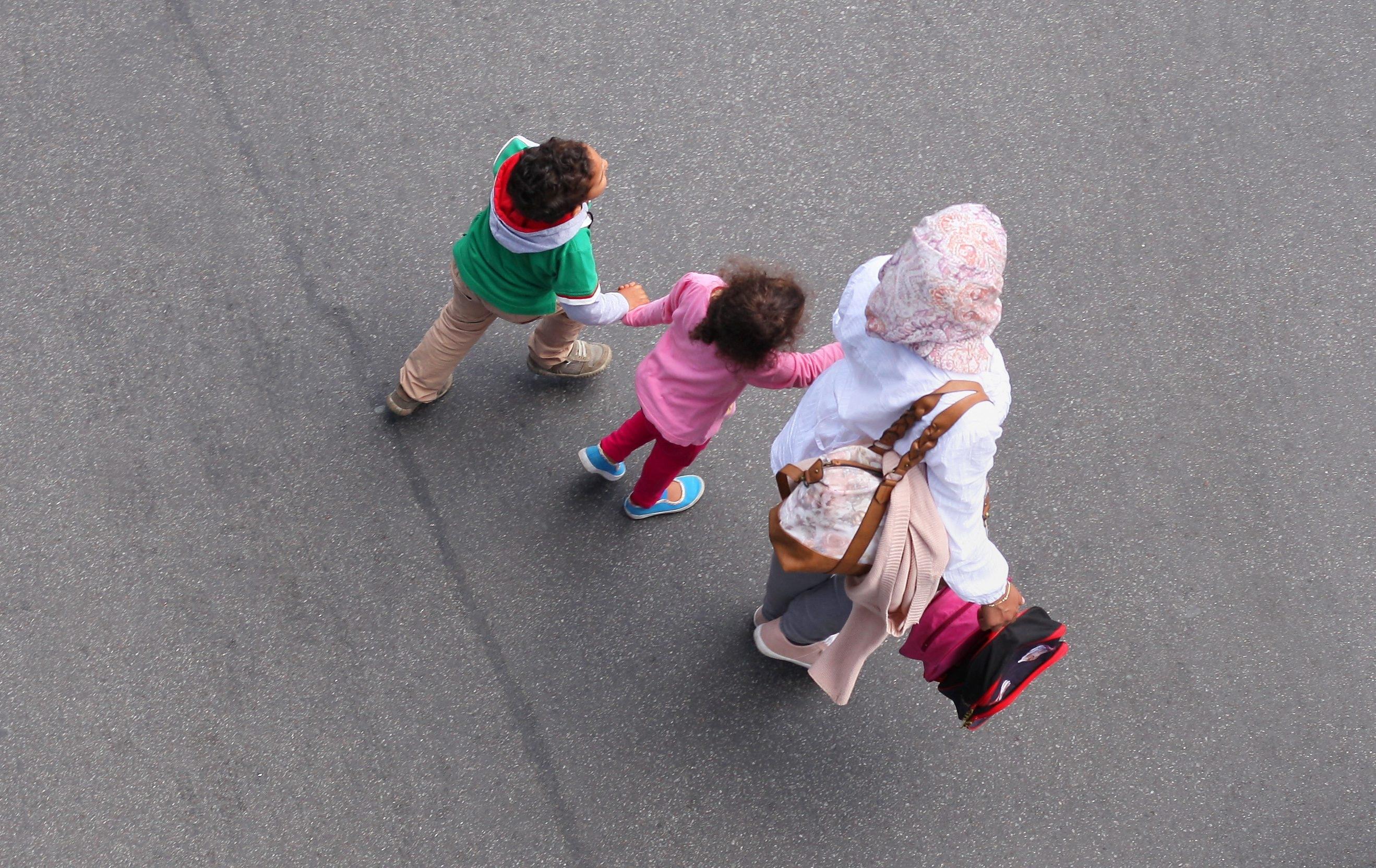 Muslime in Deutschland: Besonders Kinder leiden zunehmend unter Diskriminierung. | Bild:picture alliance / Wolfram Steinberg | Wolfram Steinberg
