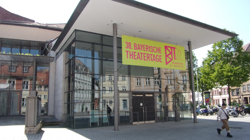 Blick auf das ETA Hoffmann Theater in Bamberg. | Bild: BR/Claudia Grimmer Blick auf das ETA Hoffmann Theater in Bamberg.