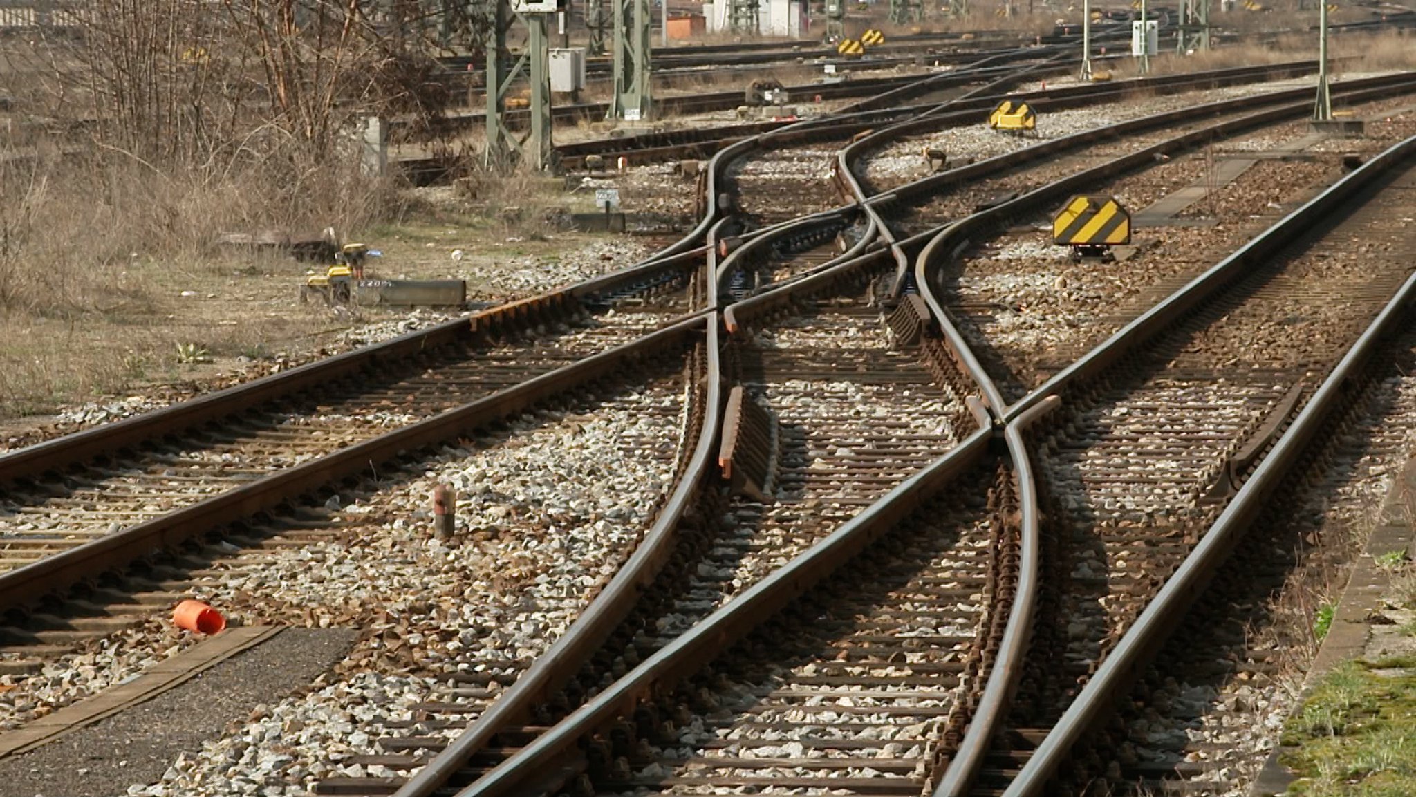 Weichen an Bahngleisen