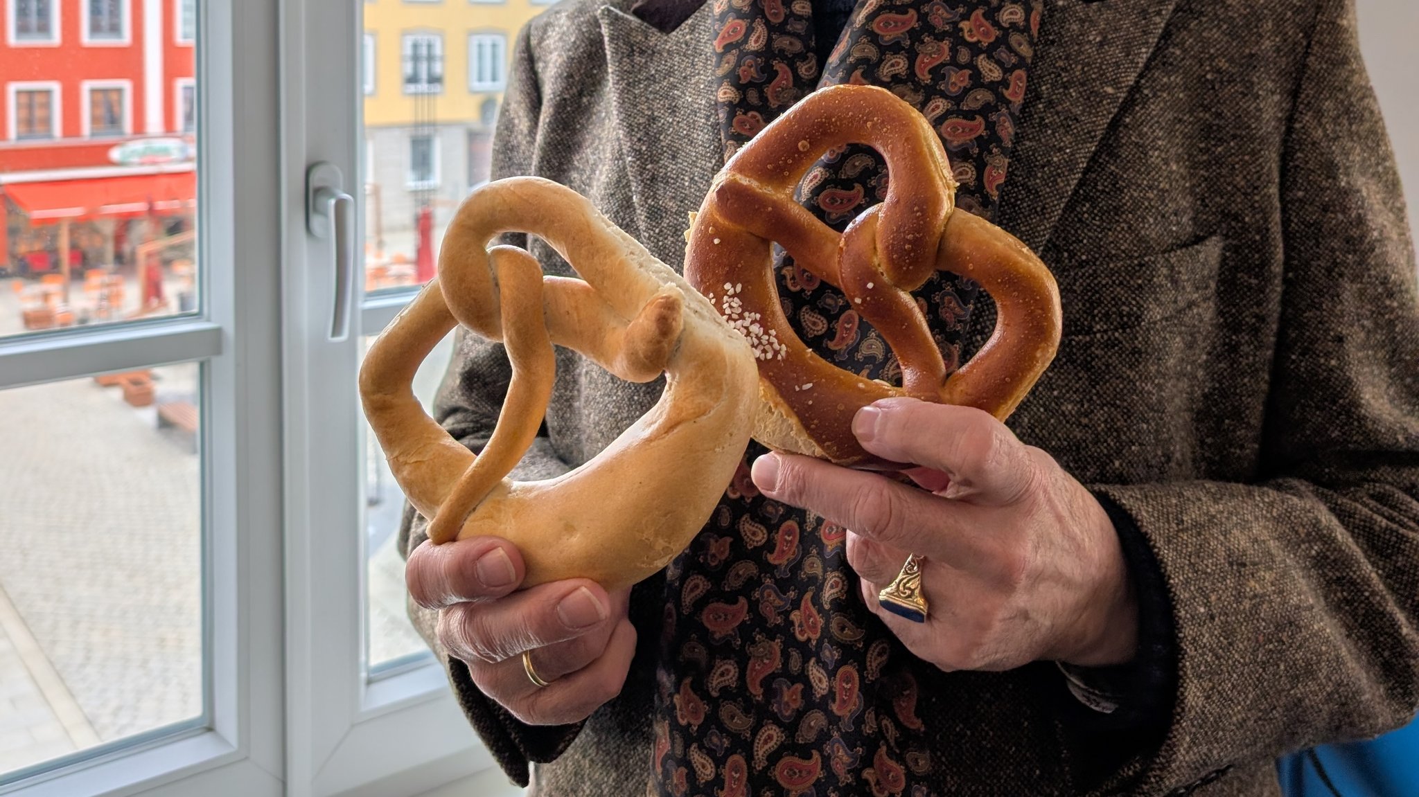 Die Fastenbreze ist heller als die Laugenbreze.