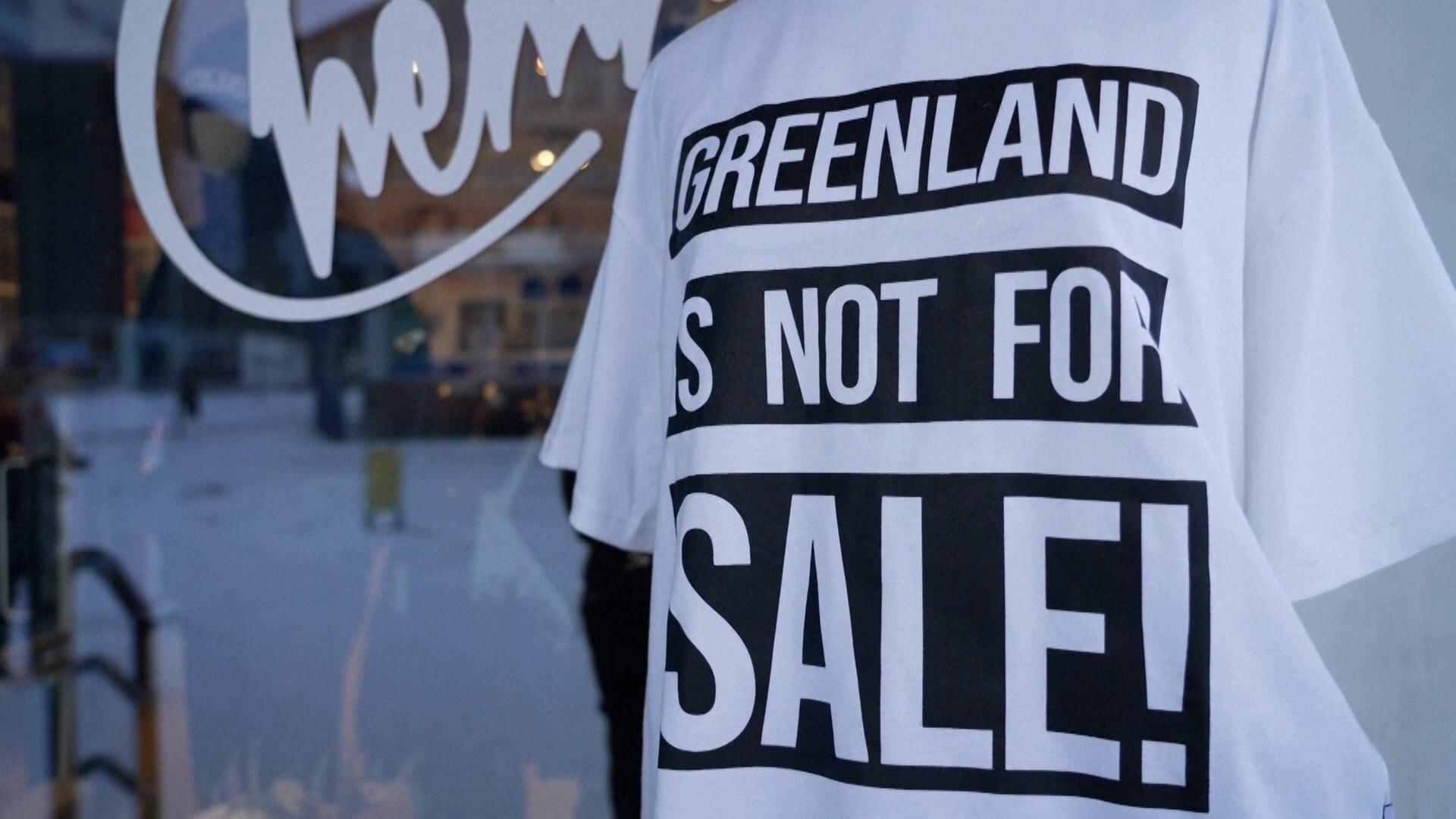 T-Shirt mit Aufdruck: Greenland is not for Sale!