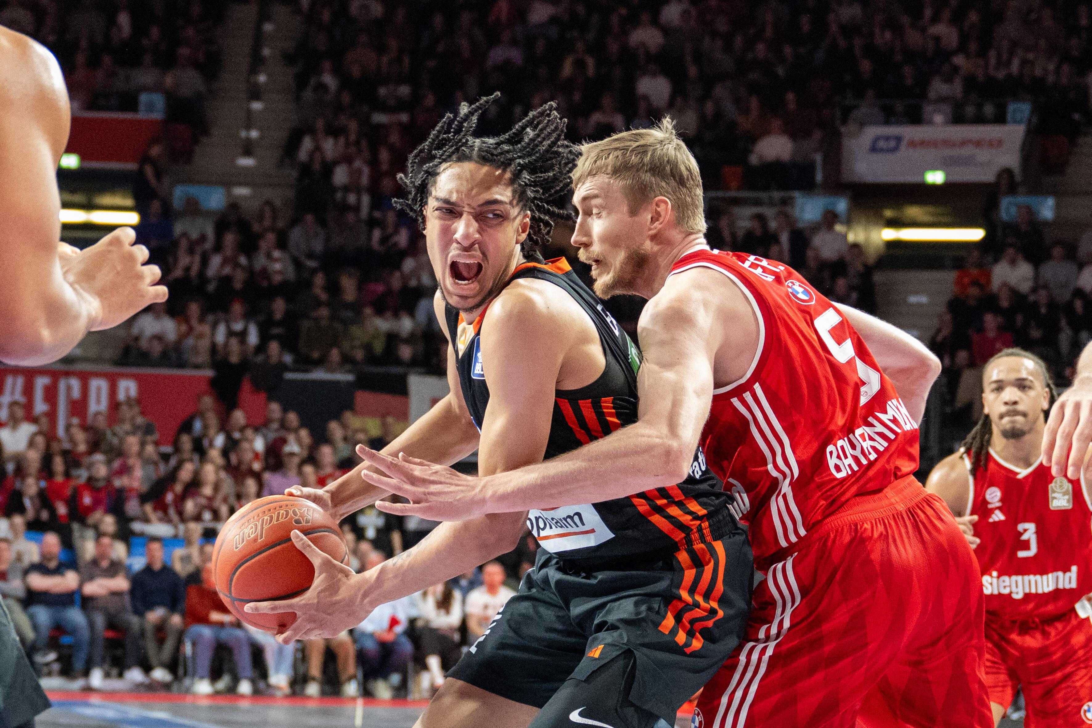 Spielszene FC Bayern Basketball - ratiopharm Ulm