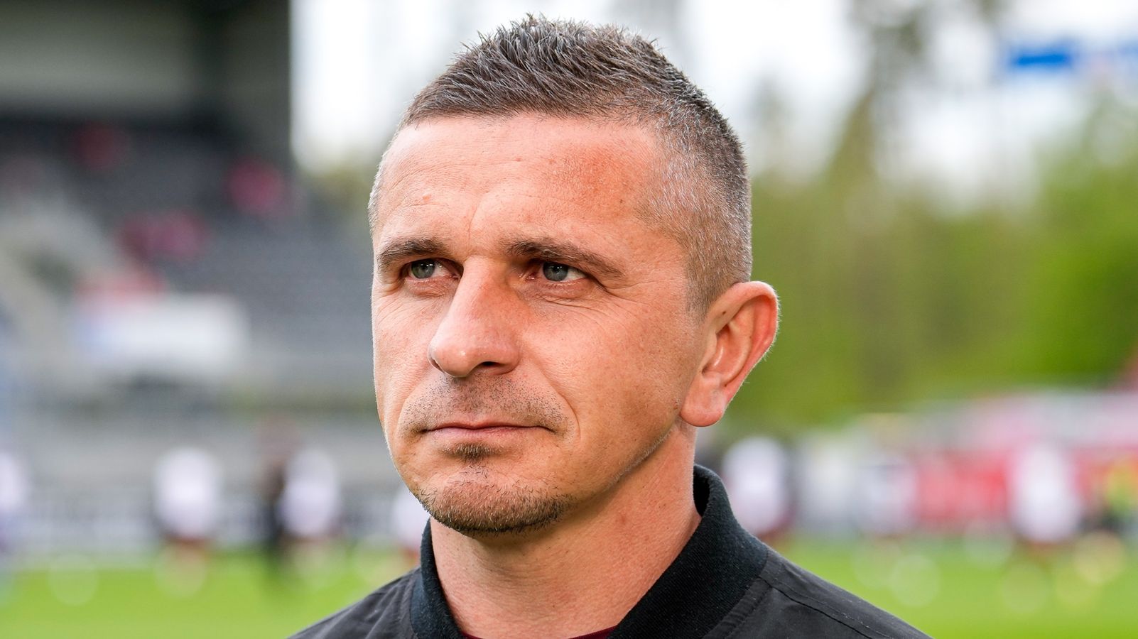 Regensburgs Ex-Trainer Selimbegovic neuer Hansa-Coach Regensburgs Ex-Trainer Selimbegovic neuer Hansa-Coach