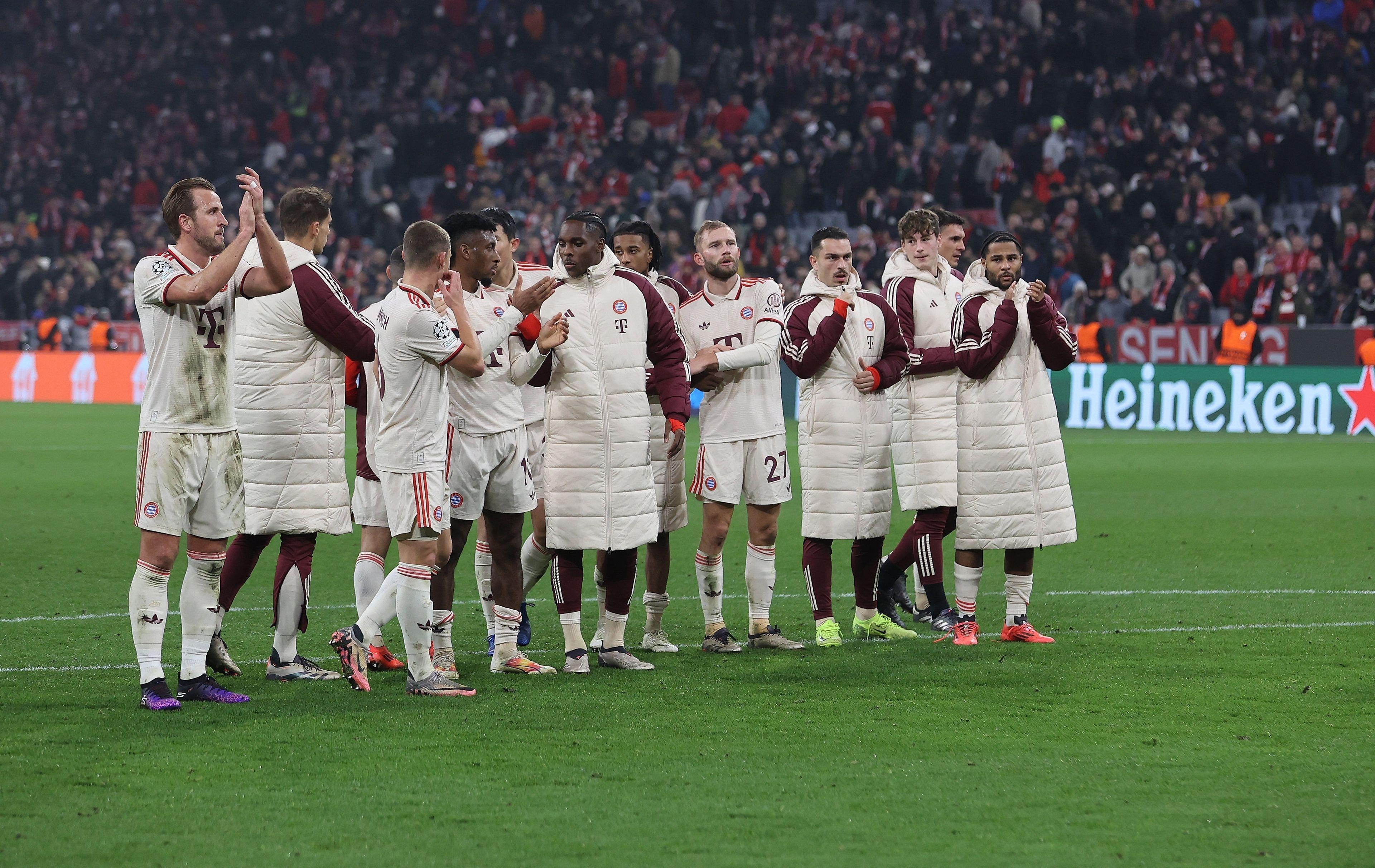 Die Spieler des FC Bayern nach dem Sieg gegen Benfica Lissabon.