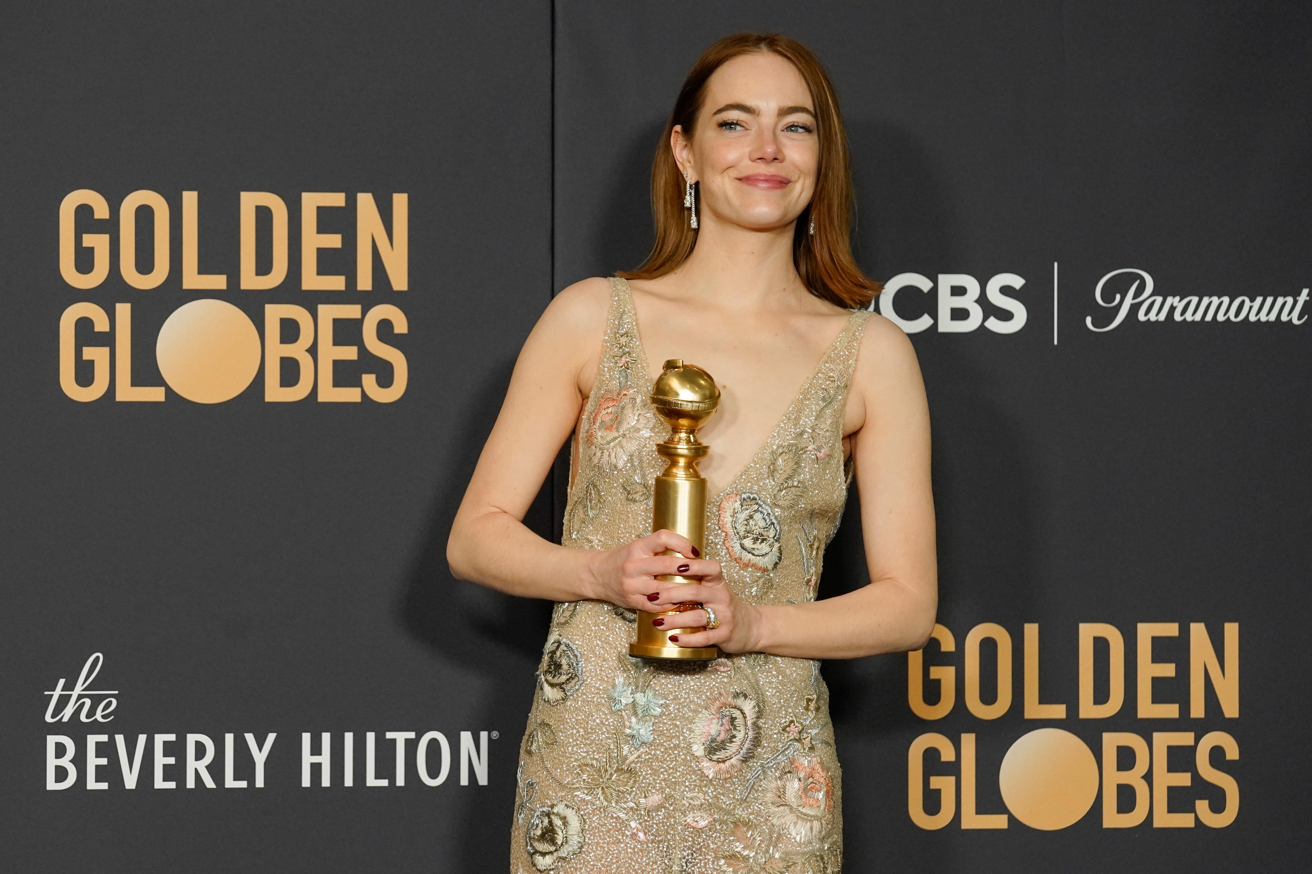 Golden Globes Verliehen: "Oppenheimer" Großer Gewinner | BR24