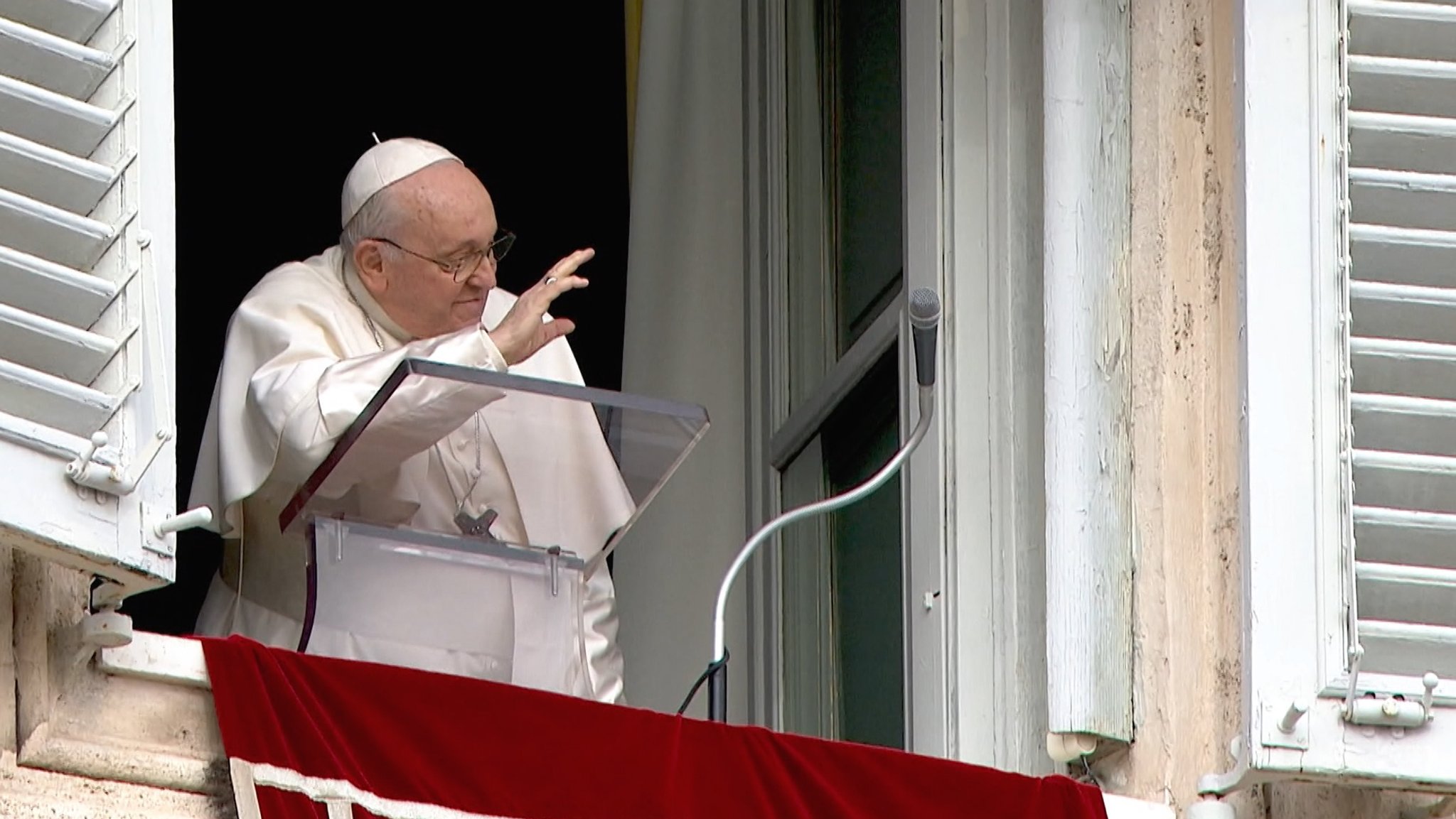 Papst Franziskus: Von der Liebe der Frauen lernen