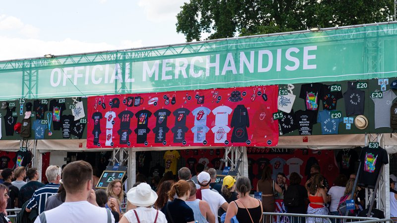 Merchandise-Stand im Londoner Hyde-Park
