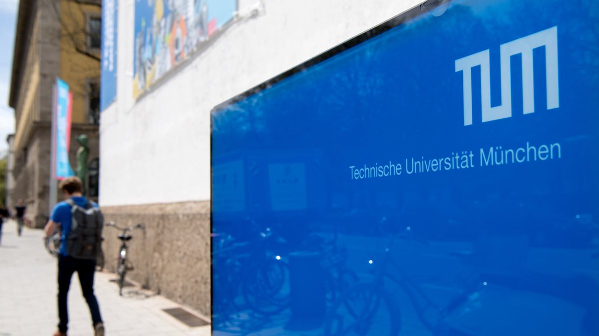 Die Technische Universität München (TUM) hat Ärger wegen Bewerbungsessays. Bisher wurden drei Bewerber abgewiesen.