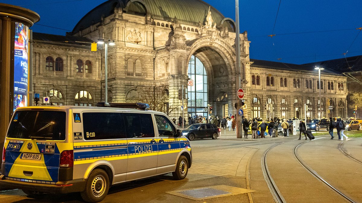 "Stadtbild"-Streit: Merz unter Druck, Nürnbergs OB springt bei