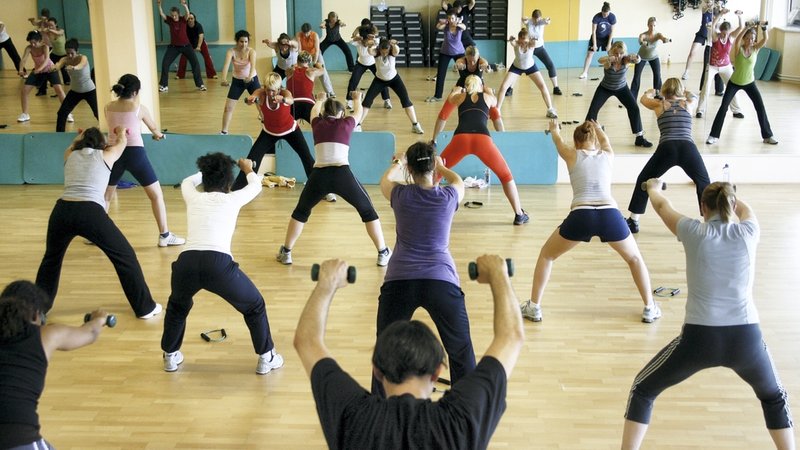 Sportler im Sportverein | Bild: picture-alliance/dpa Sportler im Sportverein