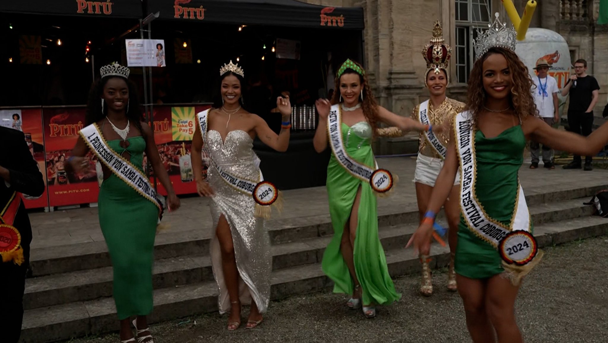 Samba-Tänzerinnen beim Samba-Festival in Coburg.