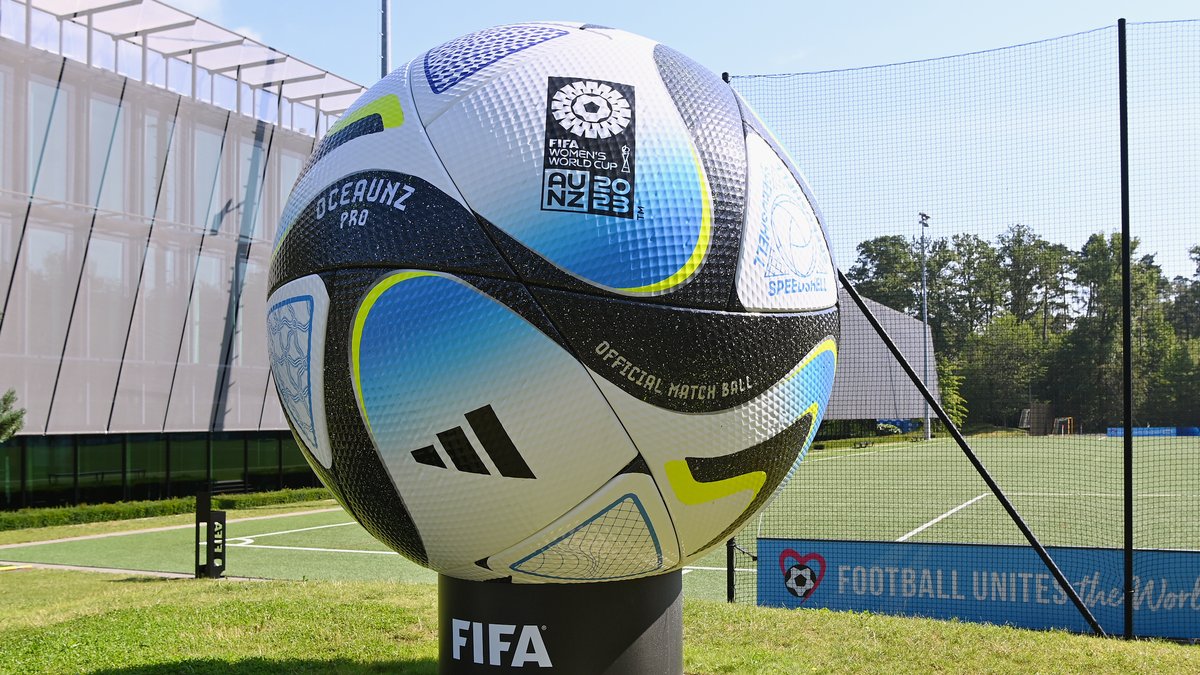 Offizieller Spielball der FIFA Frauen-Weltmeisterschaft in Australien und Neuseeland