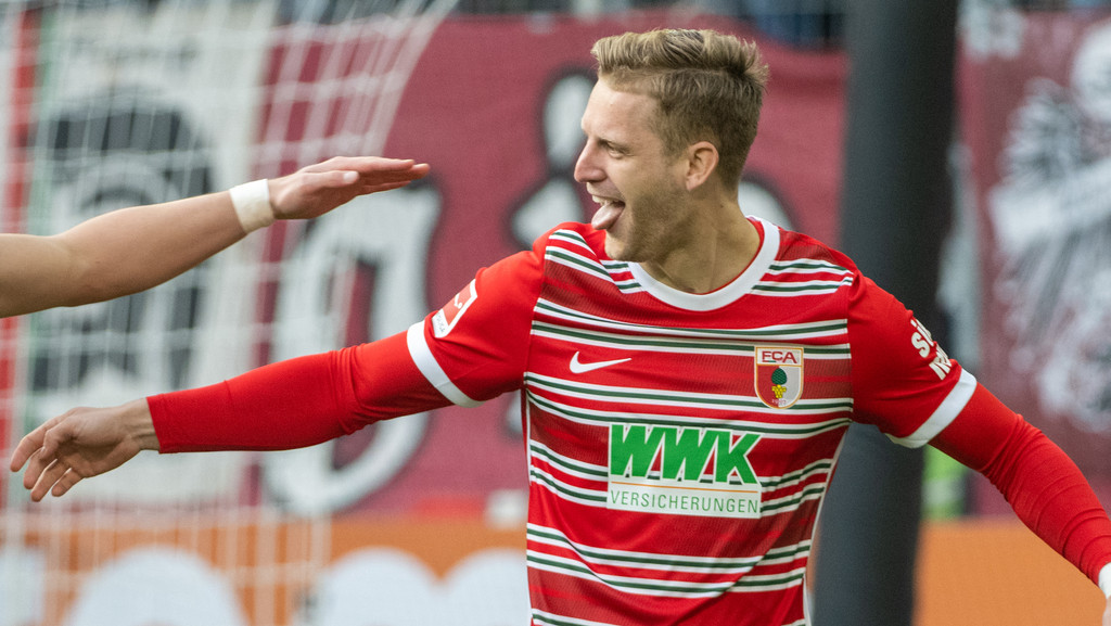 Torschütze zum 2:1: Arne Maier | Bild: picture alliance/dpa | Stefan Puchner Torschütze zum 2:1: Arne Maier