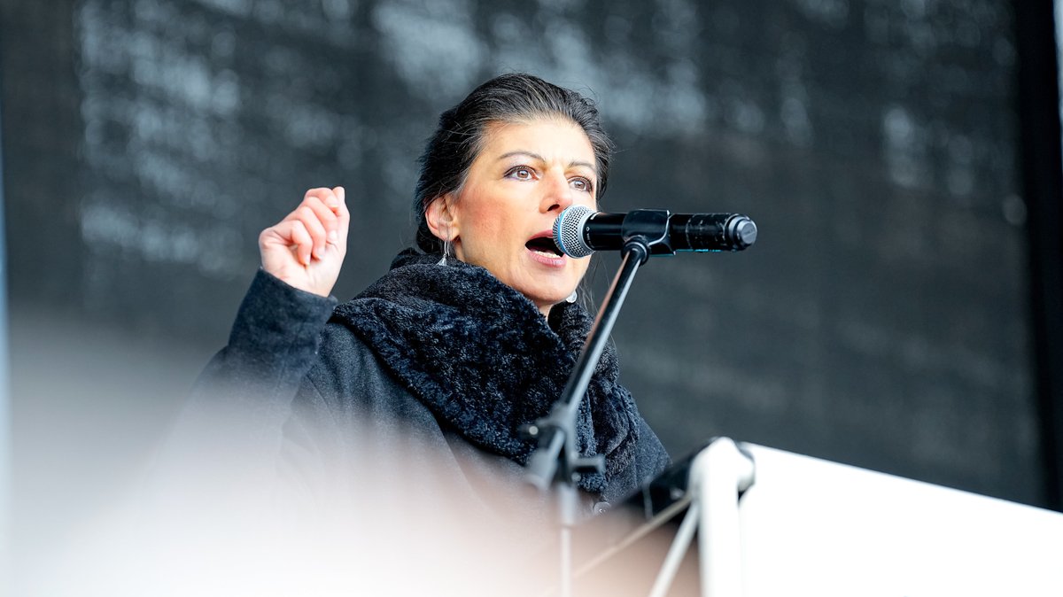 Sahra Wagenknecht auf einer Kundgebung Ende Februar 2023 in Berlin.