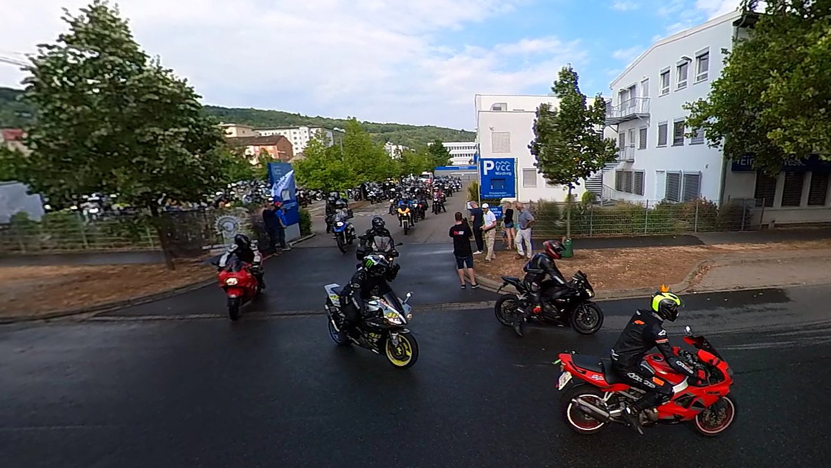 Start der Motorradausfahrt in Würzburg