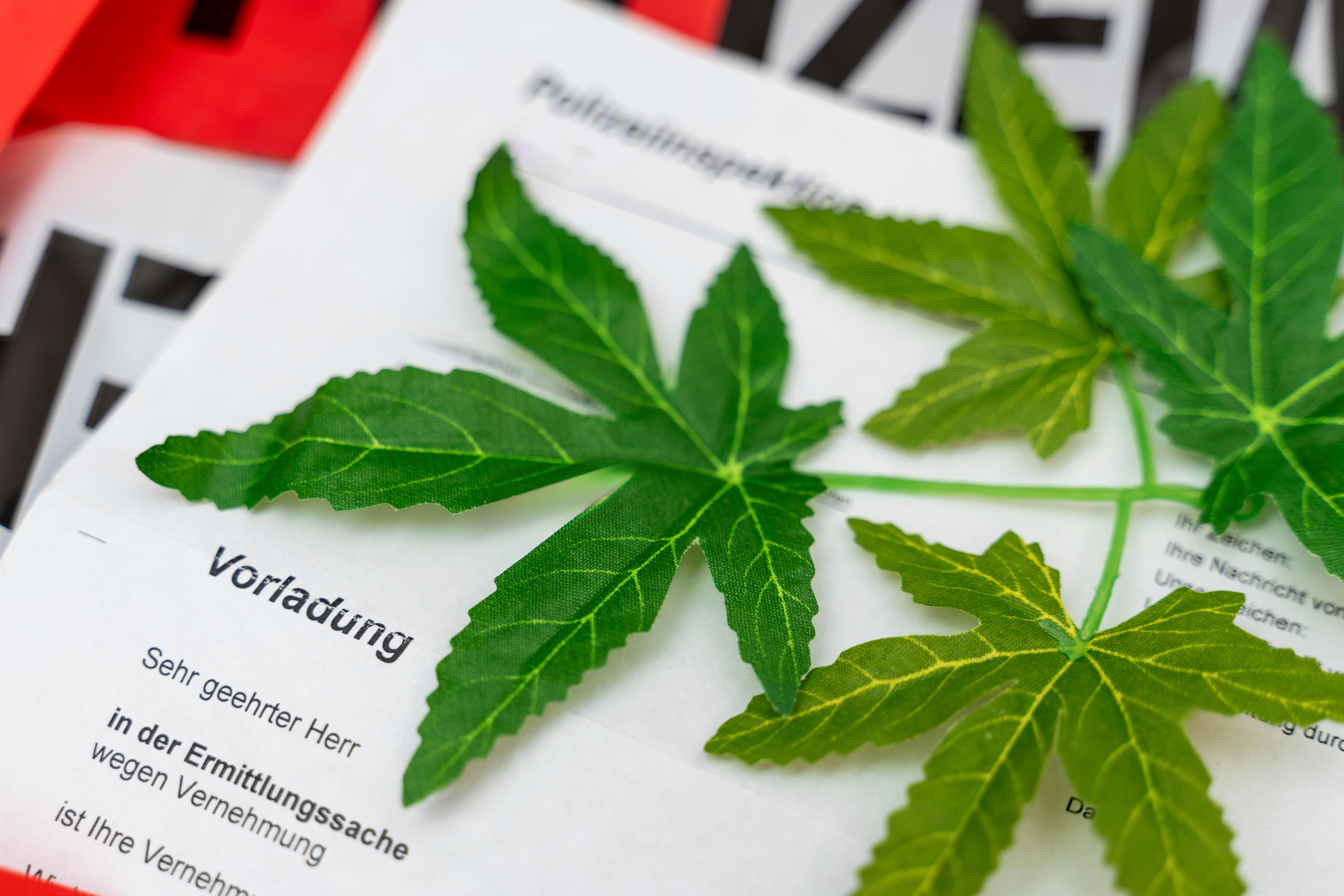 Symbolbild des illegalen Drogenhandels in Bayern