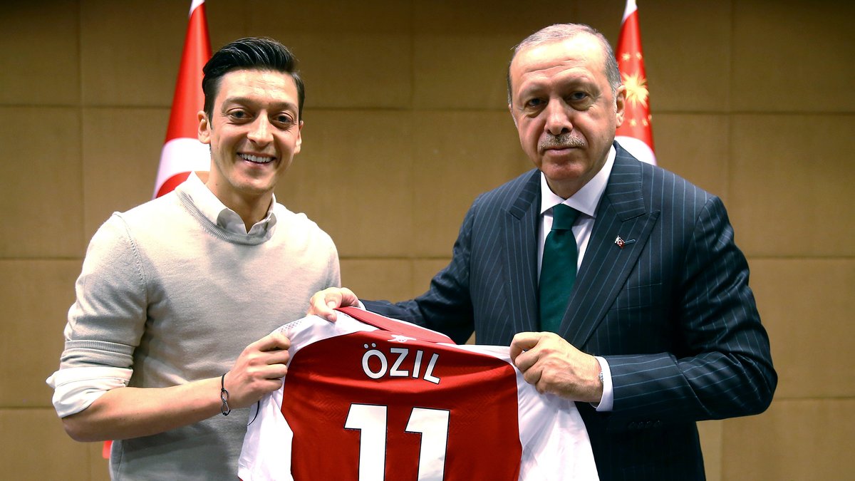 Archivbild: Özil und der türkische Präsident Erdoğan am 14.5.2018
