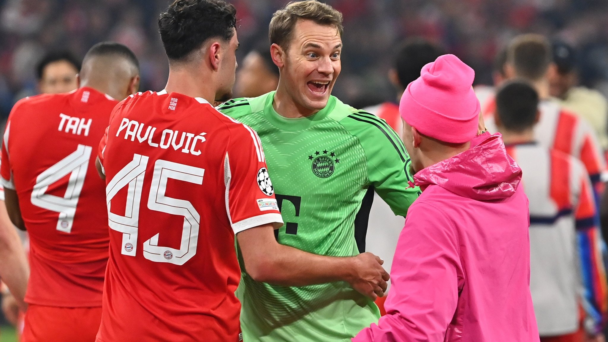 Manuel Neuer, Aleksandar Pavlovic und Lennart Karl fahren zur WM