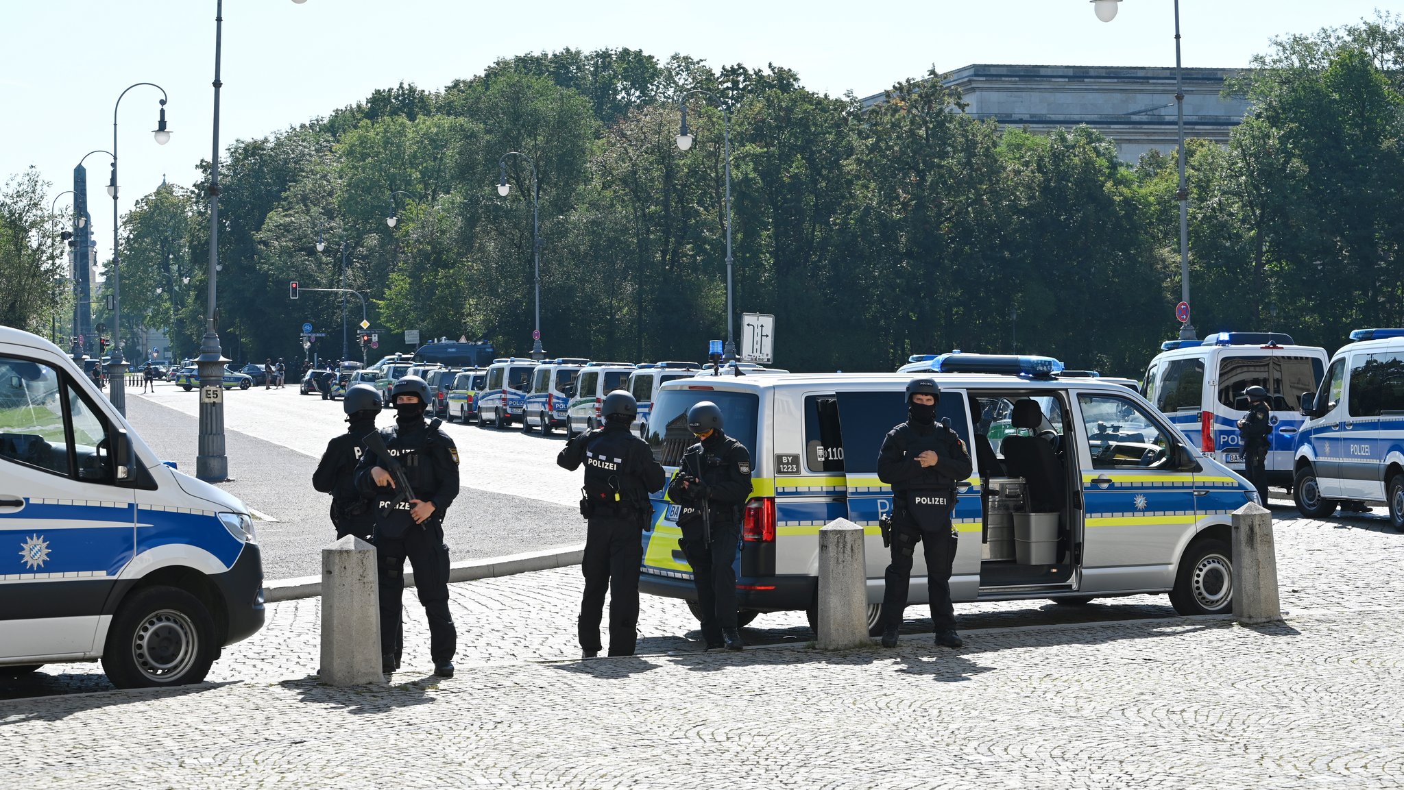 Schüsse am israelischen Konsulat in München: Tatverdächtiger tot