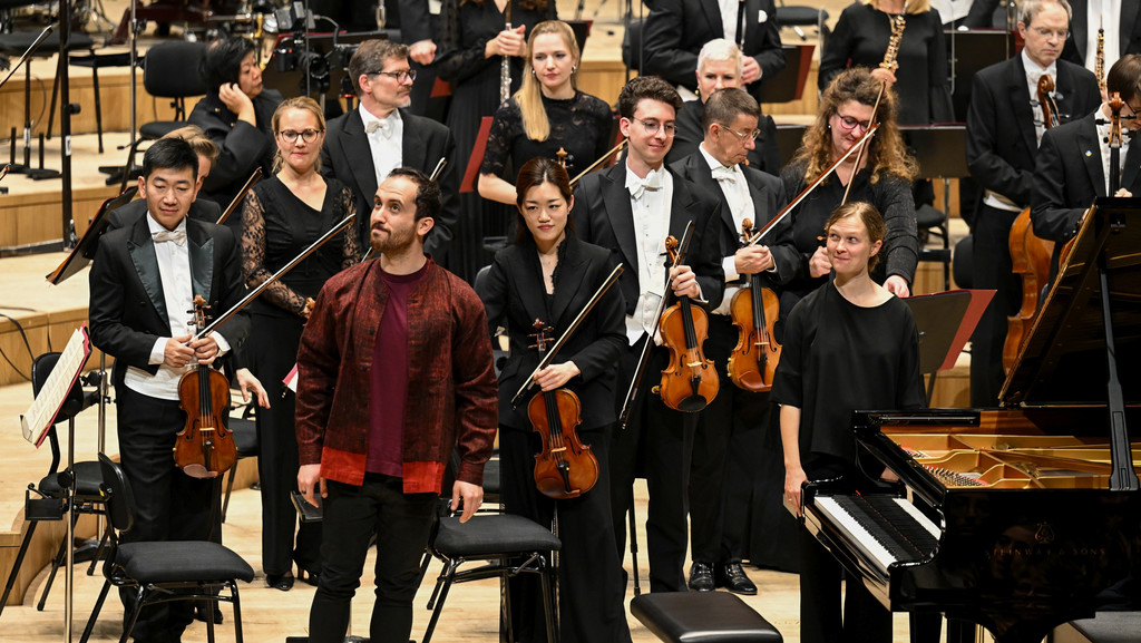 Igor Levit und Mirga Gražinytė-Tyla mit den Münchner Philharmonikern