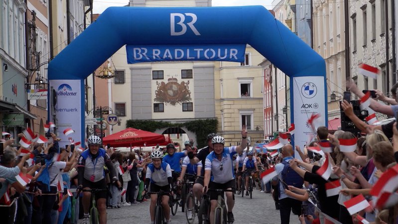 Rund 75.000 Besucher hat die BR-Radltour dieses Jahr begeistert, davon waren allein 1.000 Radler.