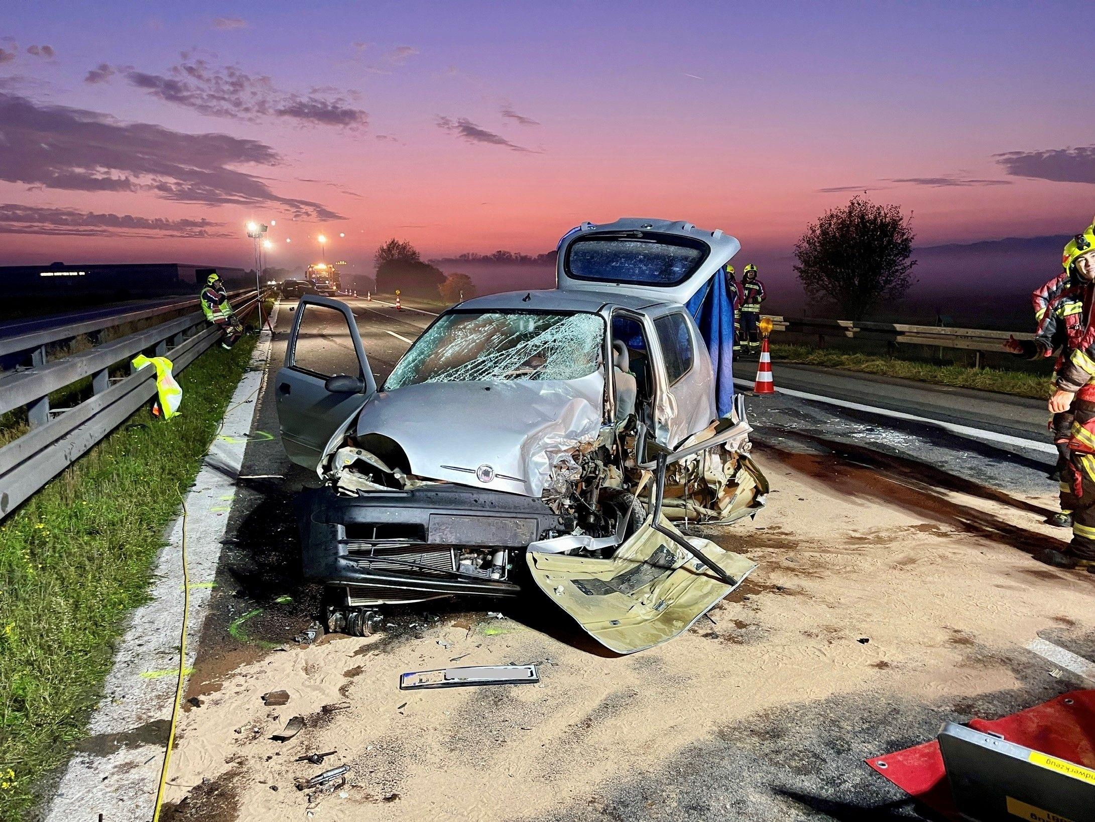 Nach Tödlichem Unfall Mit Geisterfahrer: A92 Wieder Frei | BR24