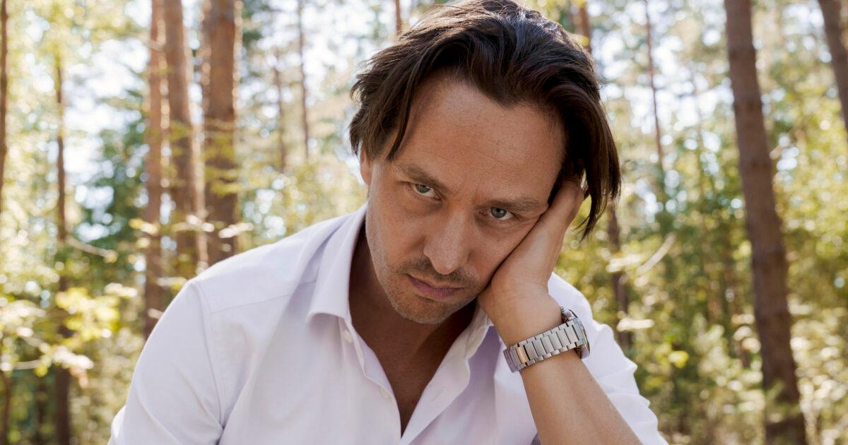 "Achtsam Morden" mit Tom Schilling