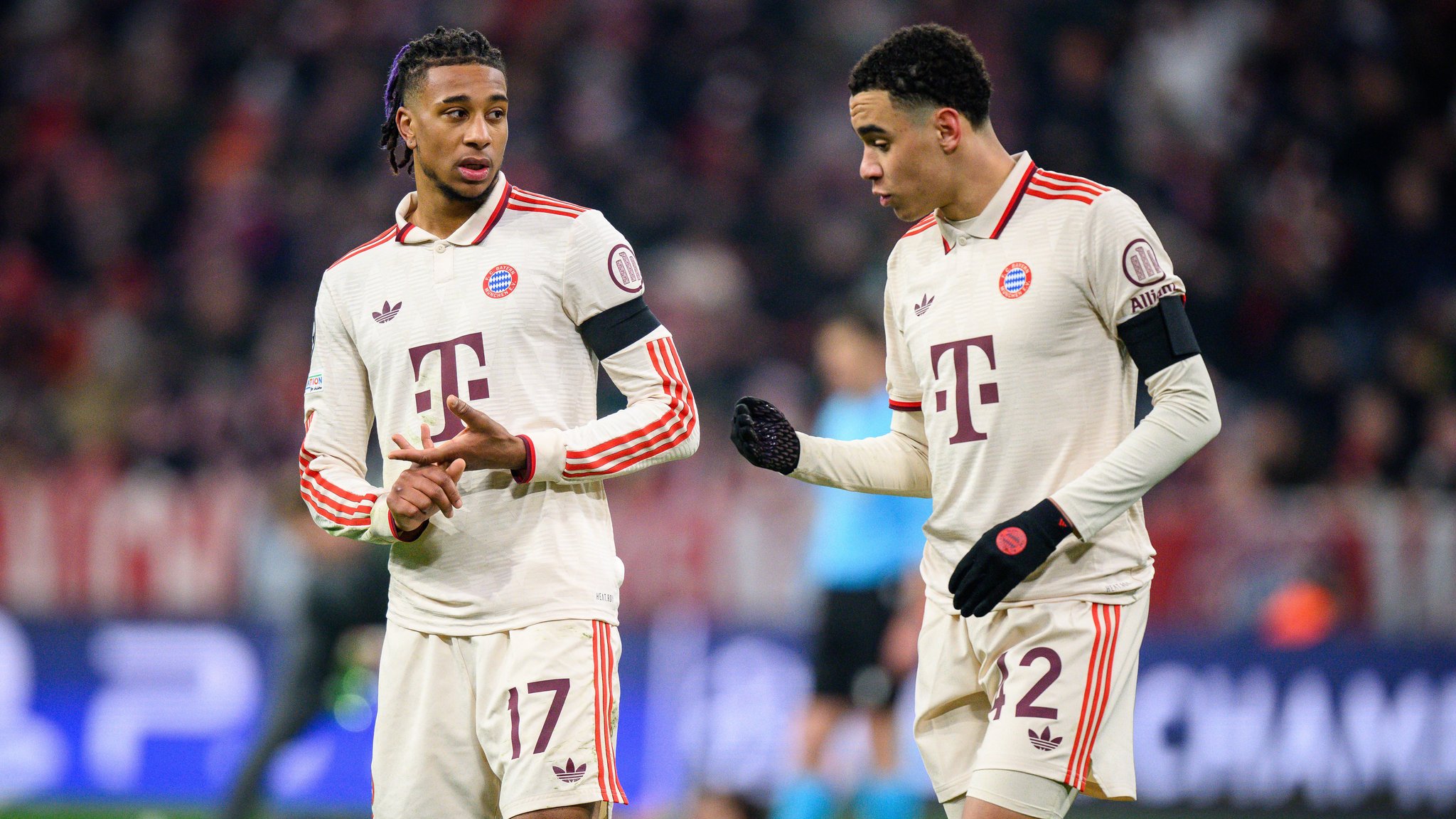 Michael Olise (l.) und Jamal Musiala in der Champions League