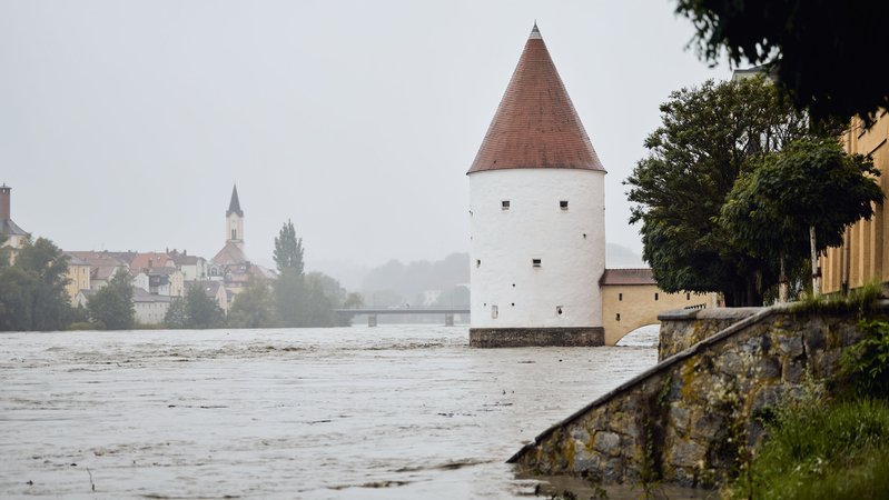 An der Donau entspannt sich die Hochwasserlage seit Mittwochmittag langsam