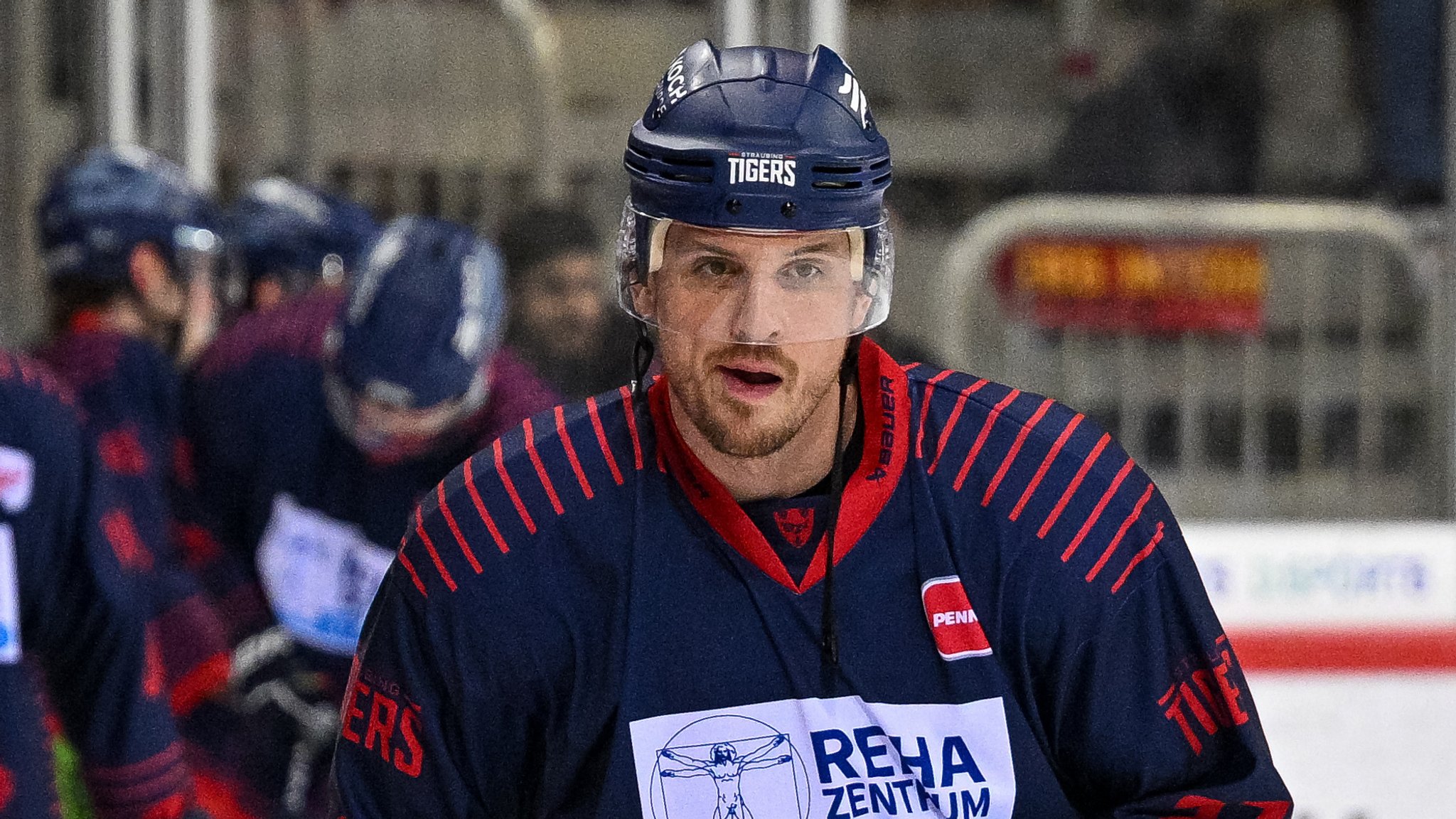 Rekordspieler Schönberger verlängert bei Straubing Tigers