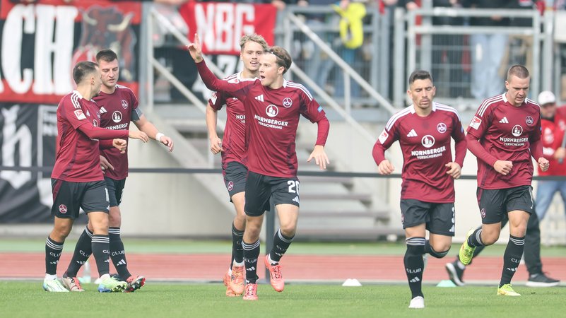 1. FC Nürnberg - SC Preußen Münster | Bild: picture-alliance/dpa 1. FC Nürnberg - SC Preußen Münster