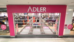 Modehändler Röther übernimmt Modehauskette Adler. | Bild:picture alliance/dpa/dpa-Zentralbild | Sebastian Kahnert