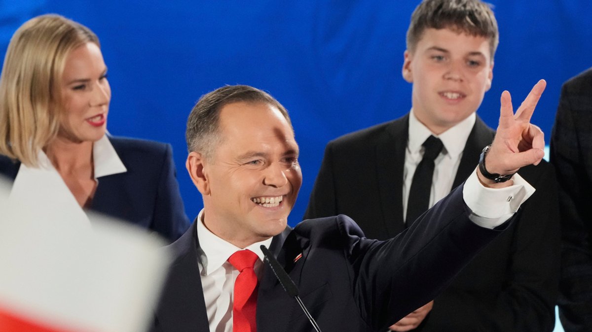 Rechtsnationalist Nawrocki gewinnt Präsidentschaftswahl in Polen