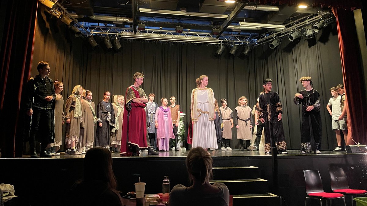 Schüler des Wirsberg-Gymnasiums proben im Bockshorn-Theater für 'Antigone'