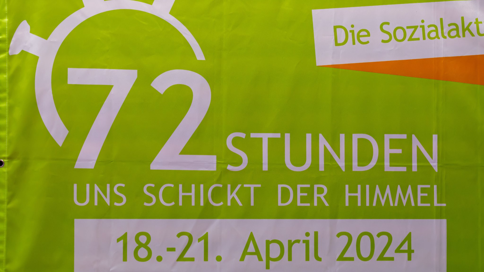 72 Stunden Gutes tun: An der großen Sozialaktion des Bundes der Deutschen Katholischen Jugend (BDKJ) haben sich nach Veranstalterangaben bundesweit rund 80.000 Kinder, Jugendliche und junge Erwachsene beteiligt. 