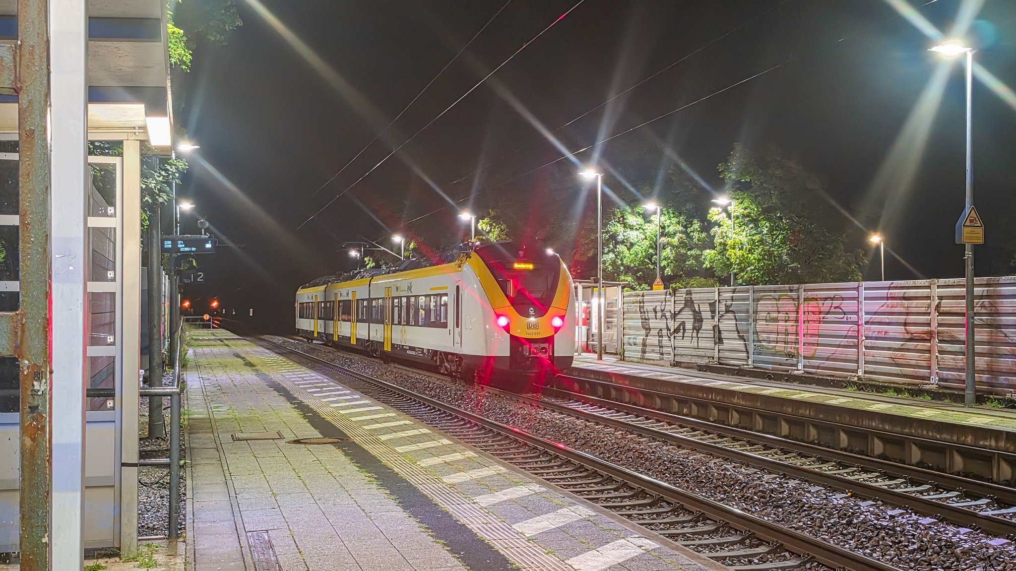 Zug-Sturz nach Ticketkontrolle: Warum der Verdächtige frei ist