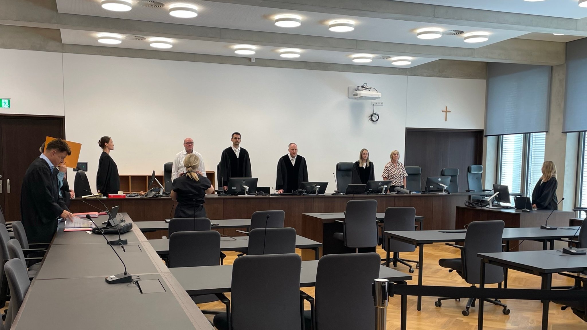 Der Sitzungssaal am Landgericht Nürnberg-Fürth | Bild: BR/ Lasse Berger Der Sitzungssaal am Landgericht Nürnberg-Fürth