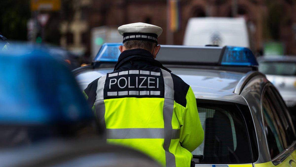 Neues Amt: Bundestag wählt Polizeibeauftragten