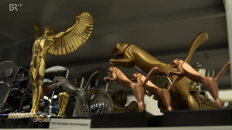 Statuen im Puma-Archiv