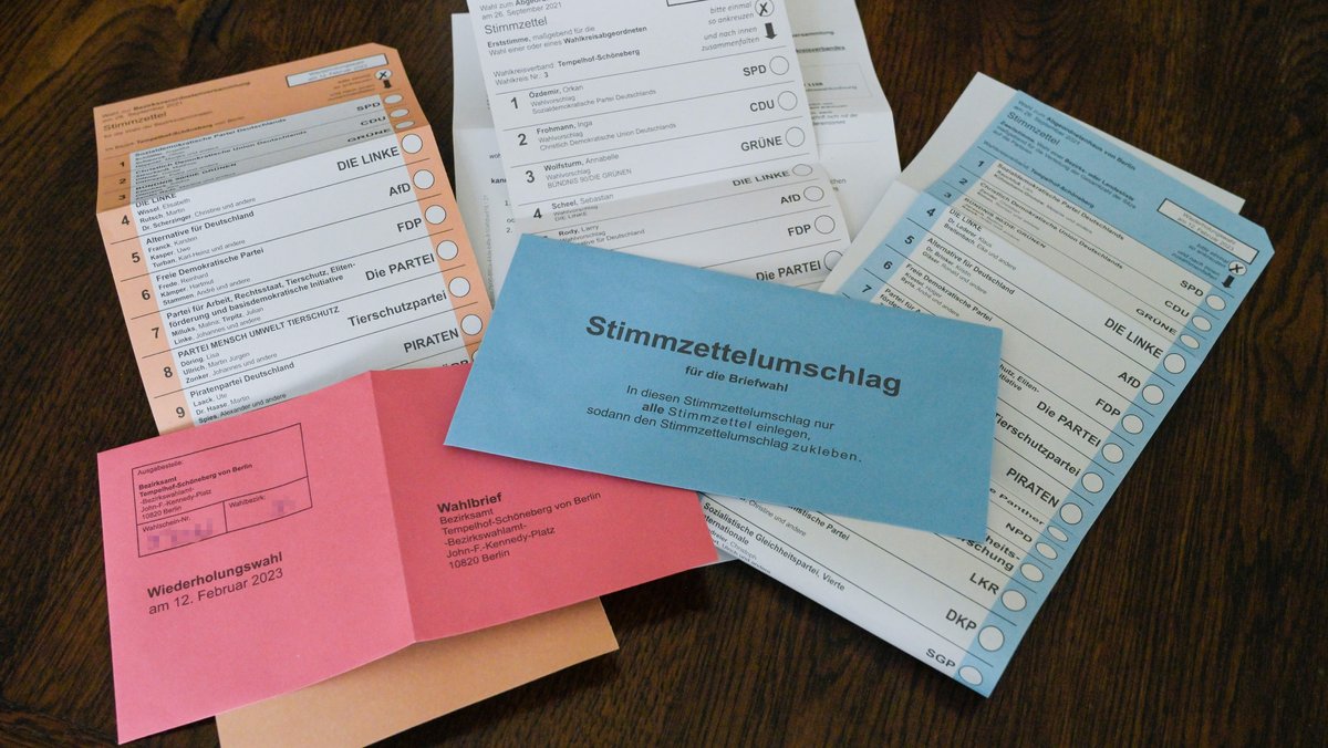 Panne in Berlin: Rund 450 Wahlbriefe bislang nicht mitgezählt