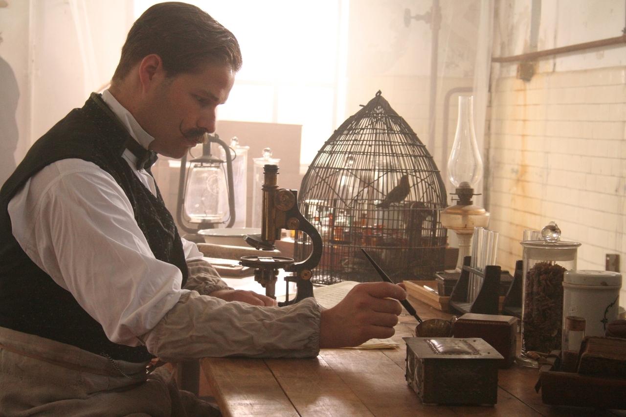 Felix von Frantzius als Ronald Ross