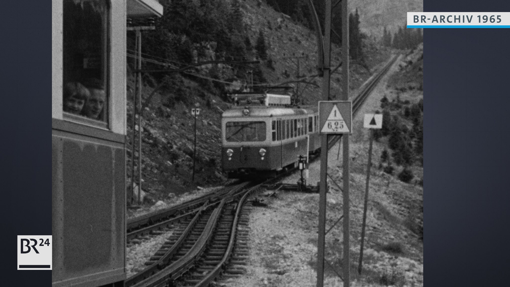 Zugspitzbahn auf dem Weg nach oben